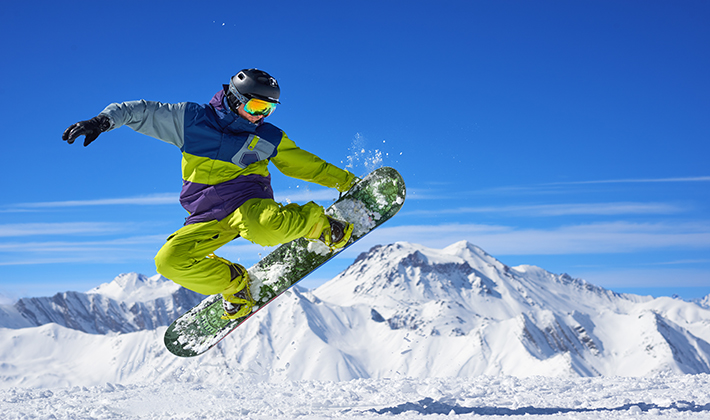 Snowboard-colonie de vacances-centre de vacances Léon Bourgeois-Serre Chevalier-Hautes Alpes